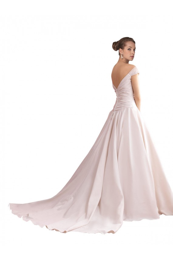 Sleeveless Ivory V-Back A-Line Off the Shoulder Wedding Dresses Lincoln