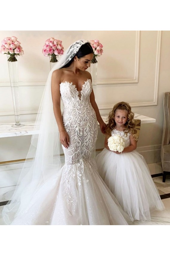 Sleeveless Ivory Ball Gown Bateau Neckline Flower Girl Dress Lincoln
